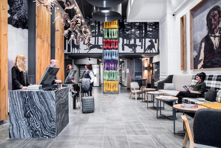 lobby